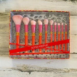 sonia kashuk color shock brush set